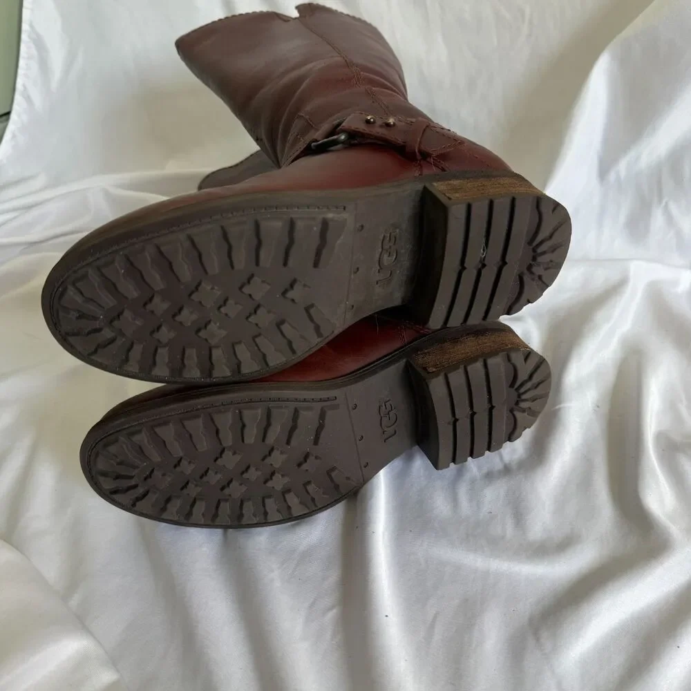 UGG Brown Red Dahlen Leather Womens Lined Equestrian Boots Winter 1006043 Size 7